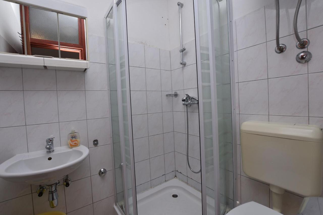 Apartments Jere Primošten Екстериор снимка