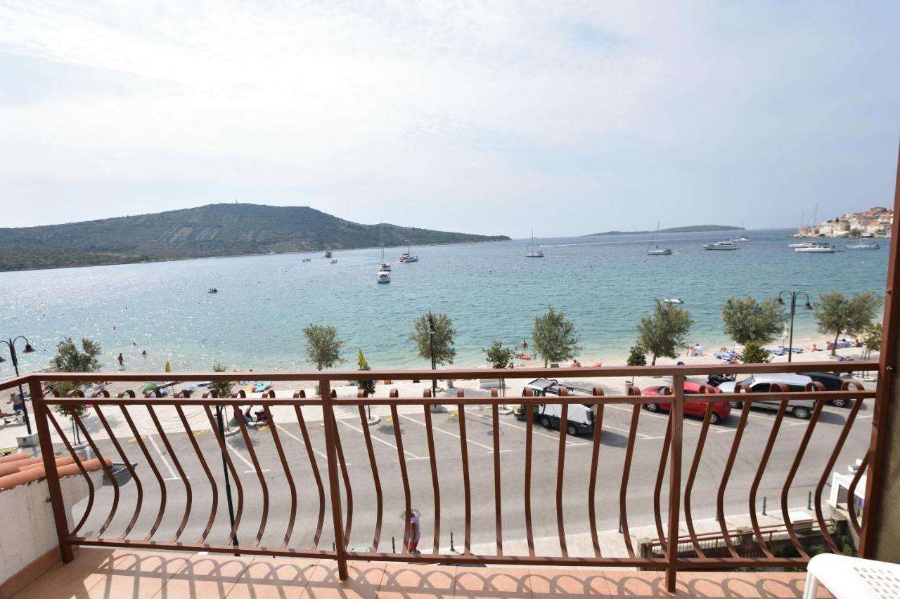 Apartments Jere Primošten Екстериор снимка