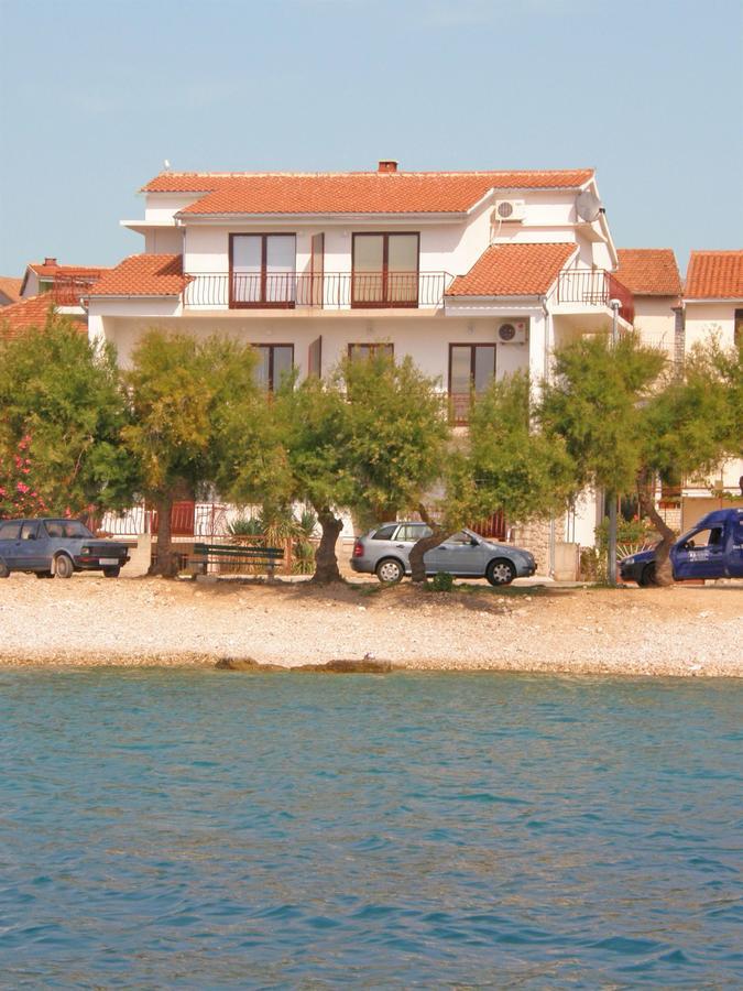 Apartments Jere Primošten Екстериор снимка